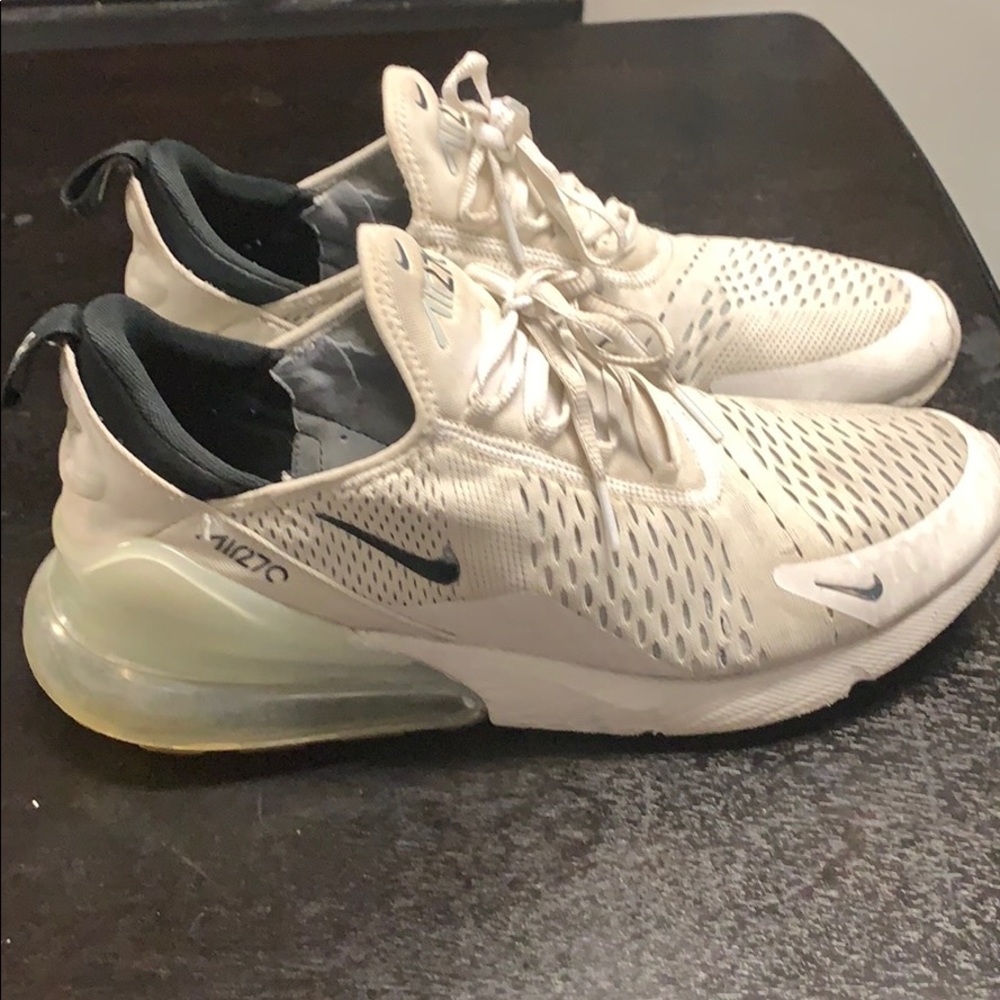 Nike AirMax 270